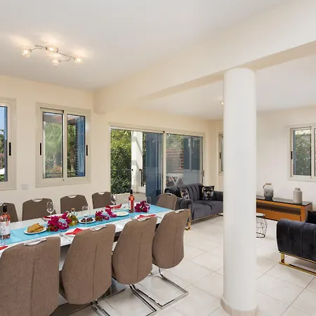 Villa Galina Neo Chorio